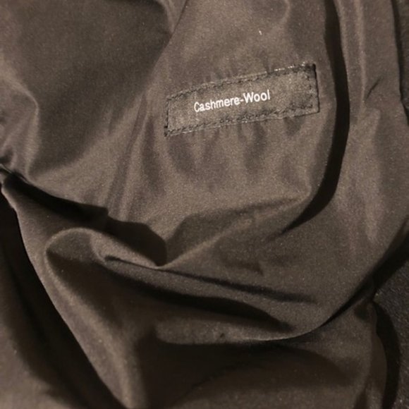 Hugo Boss Peacoat - Picture 2 of 7